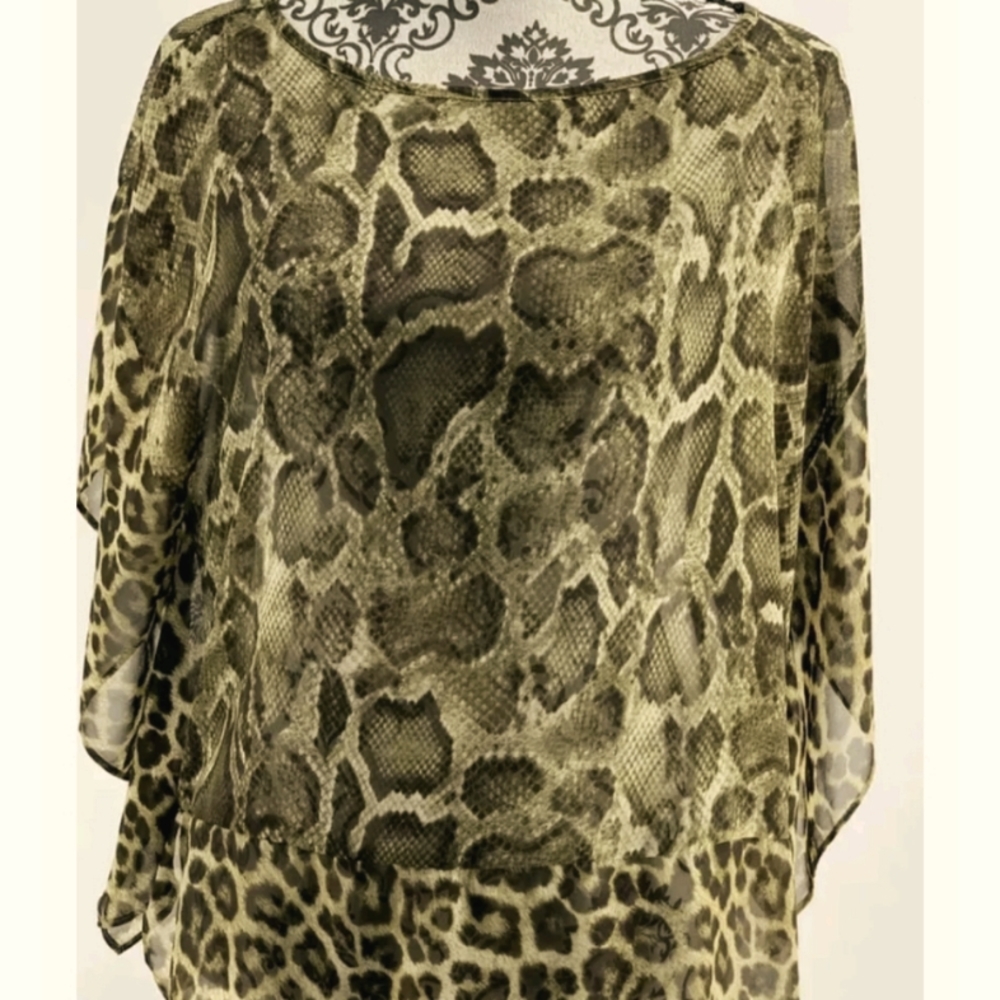 Michael Kors sheer blouse flowy s)m